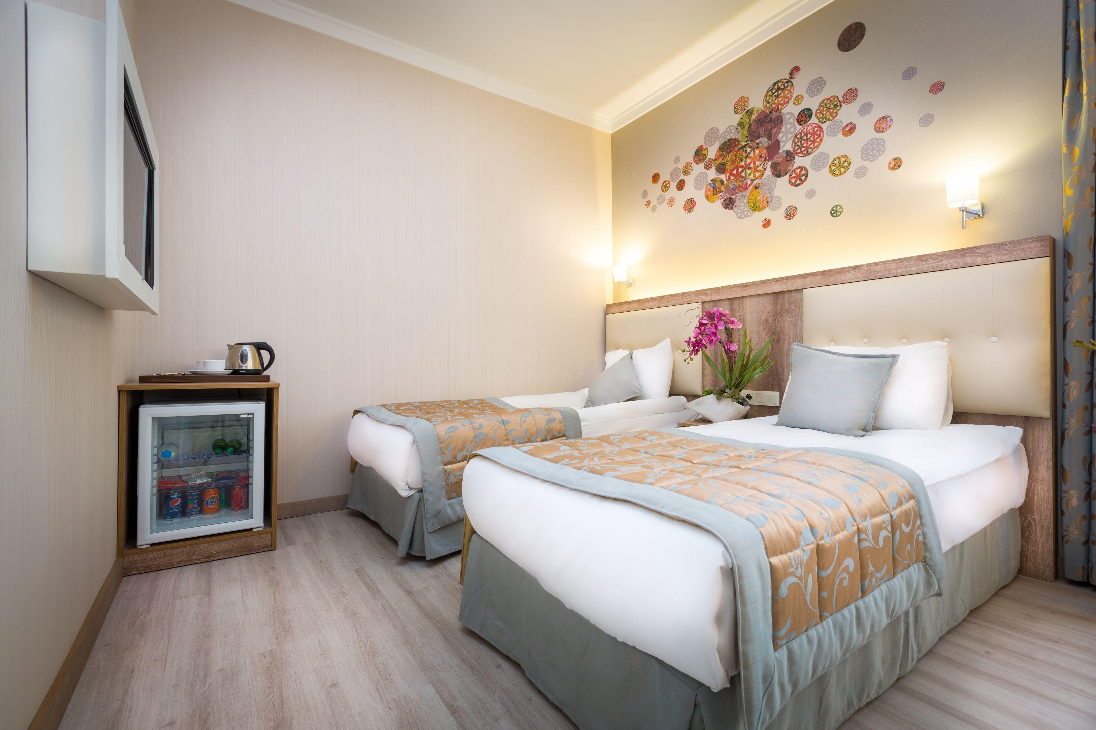 Fatih Hotel Corner — Photos 1